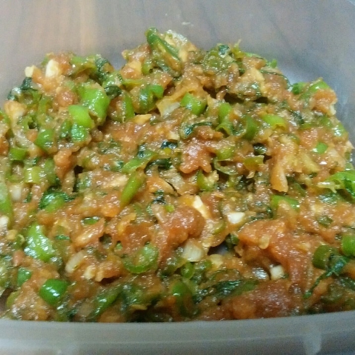 青唐辛子とにんにく大葉味噌 レシピ 作り方 By ssii 楽天レシピ 青唐辛子とにんにく大葉味噌 レシピ 作り方 By ssii 楽天レシピ